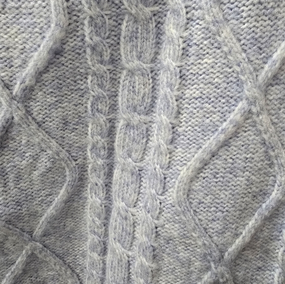 Macy's knitted sweater - Picture 3 of 4